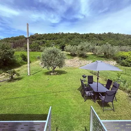 アパート Aurora *