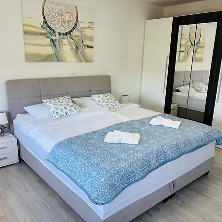 Aurora Apartamento Ankaran