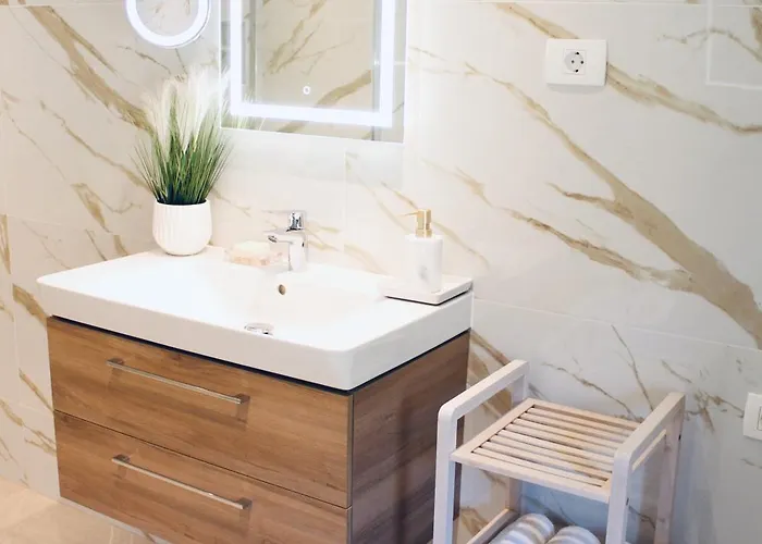 Aurora أنكاران